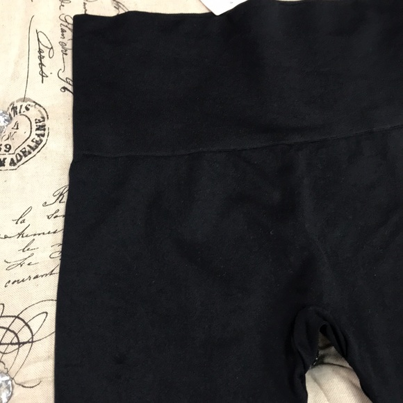 🎁 Nearly Nude Smoothing Shaper Legging 584-332 - Picture 10 of 13